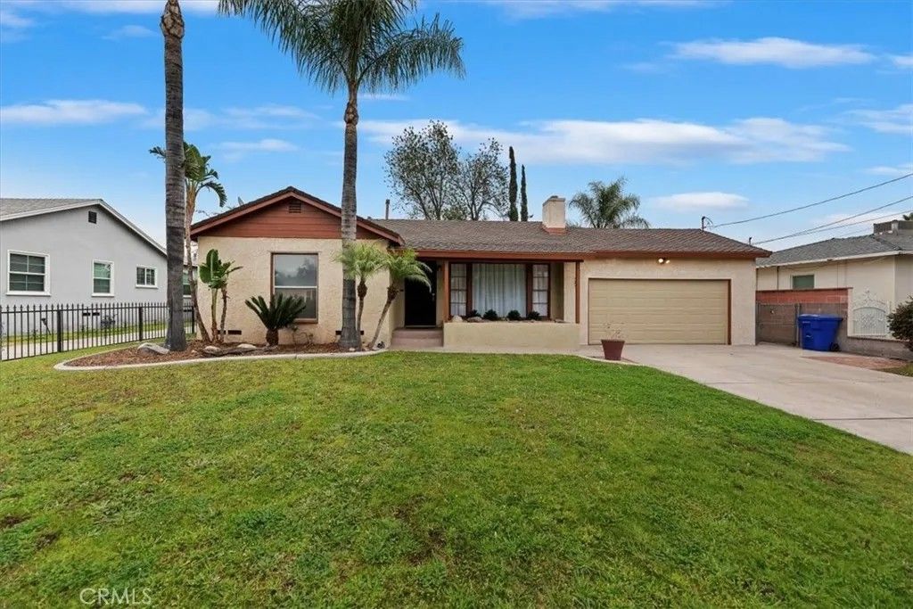 Photo of 3271 Sepulveda Ave, San Bernardino, CA 92404 (MLS # IV26029900)