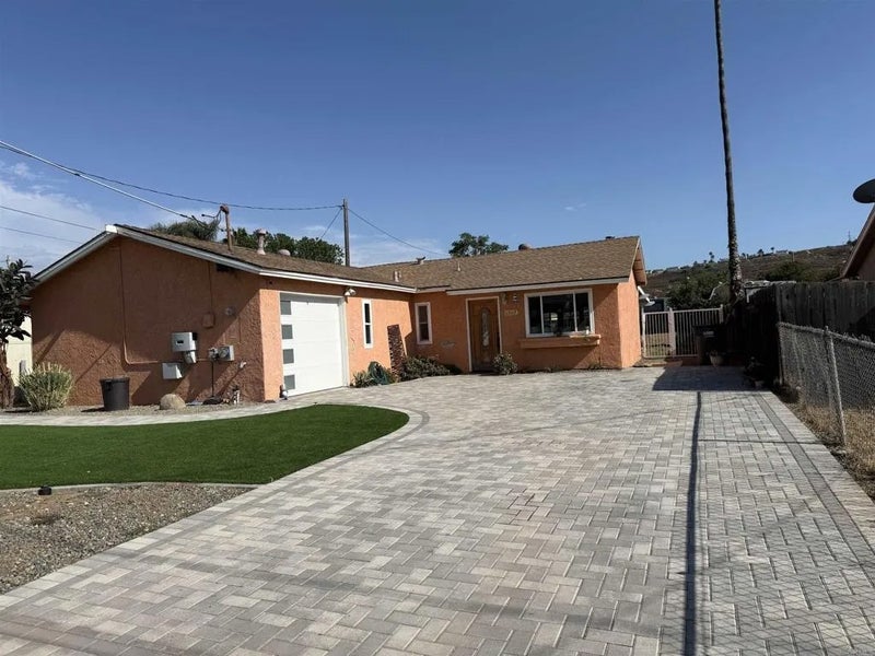 13107 Lindo Lane
