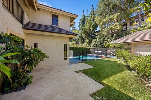 Tiny photo for 673 S Mentor Avenue, Pasadena, CA 91106 (MLS # WS25224597)
