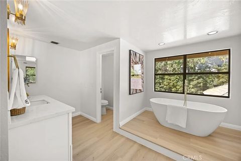 Tiny photo for 673 S Mentor Avenue, Pasadena, CA 91106 (MLS # WS25224597)