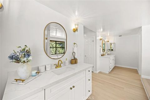 Tiny photo for 673 S Mentor Avenue, Pasadena, CA 91106 (MLS # WS25224597)