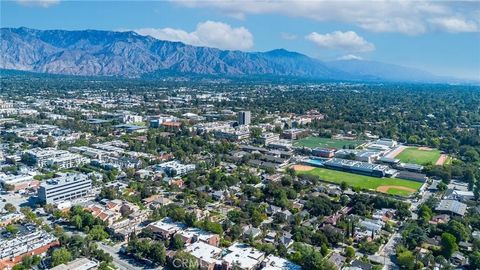 Tiny photo for 673 S Mentor Avenue, Pasadena, CA 91106 (MLS # WS25224597)