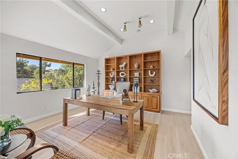 Tiny photo for 673 S Mentor Avenue, Pasadena, CA 91106 (MLS # WS25224597)