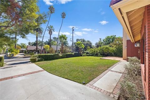 Tiny photo for 673 S Mentor Avenue, Pasadena, CA 91106 (MLS # WS25224597)