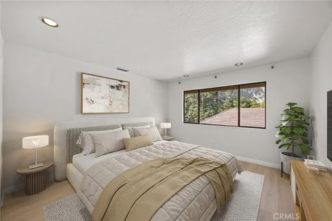 Tiny photo for 673 S Mentor Avenue, Pasadena, CA 91106 (MLS # WS25224597)