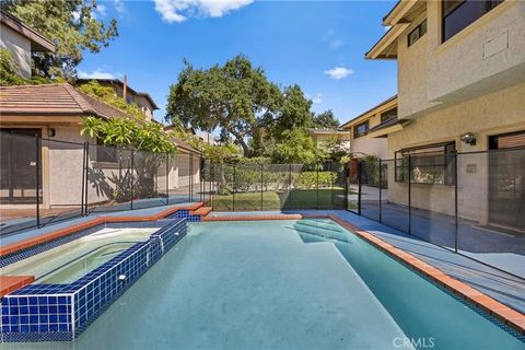 Tiny photo for 673 S Mentor Avenue, Pasadena, CA 91106 (MLS # WS25224597)