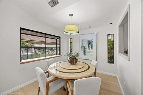 Tiny photo for 673 S Mentor Avenue, Pasadena, CA 91106 (MLS # WS25224597)