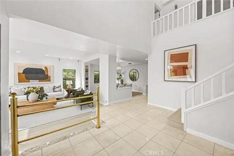 Tiny photo for 673 S Mentor Avenue, Pasadena, CA 91106 (MLS # WS25224597)
