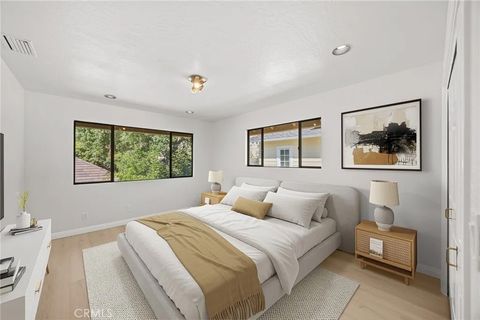 Tiny photo for 673 S Mentor Avenue, Pasadena, CA 91106 (MLS # WS25224597)