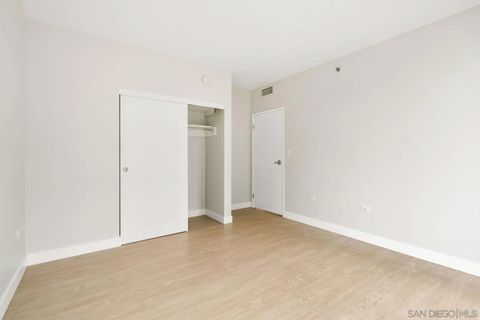 Tiny photo for 425 W Beech St #1003, San Diego, CA 92101 (MLS # 250043335)