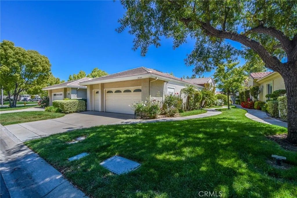 Photo of 38749 Muirfield Drive, Murrieta, CA 92562 (MLS # OC26030105)