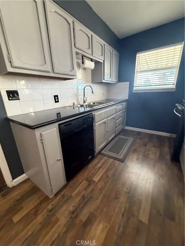 313 Lenore