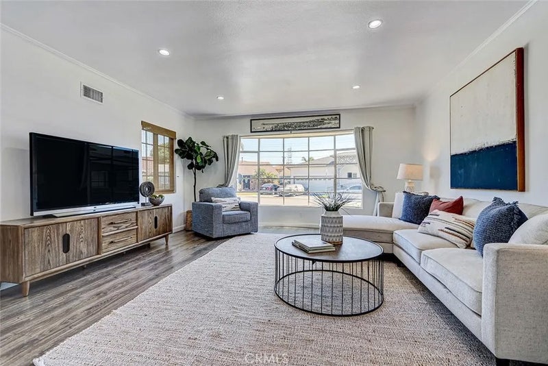 12509 Manor