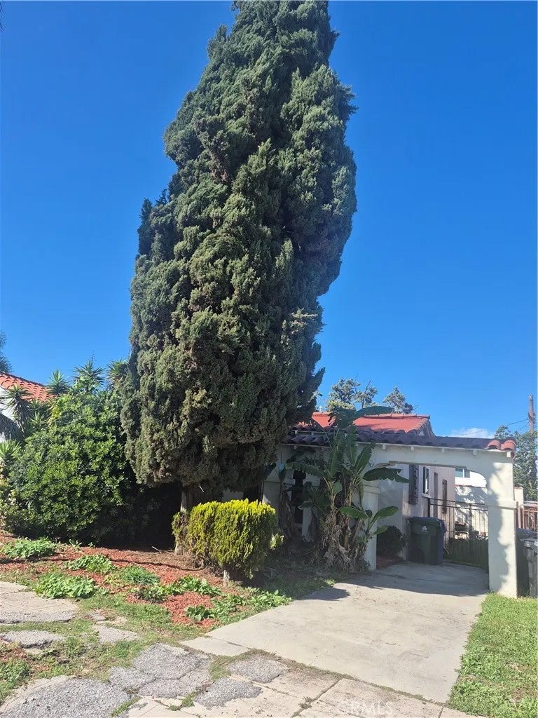 1453 W 89th