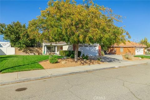 Tiny photo for 2027 Ogden Lane, Lancaster, CA 93535 (MLS # SR25245782)