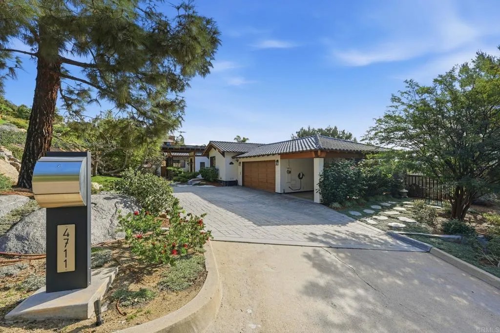 4711 Gabriel Way