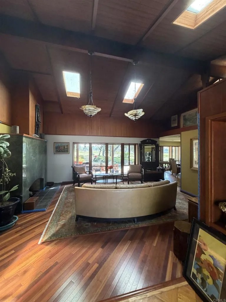 4080 Bermuda Dunes PL