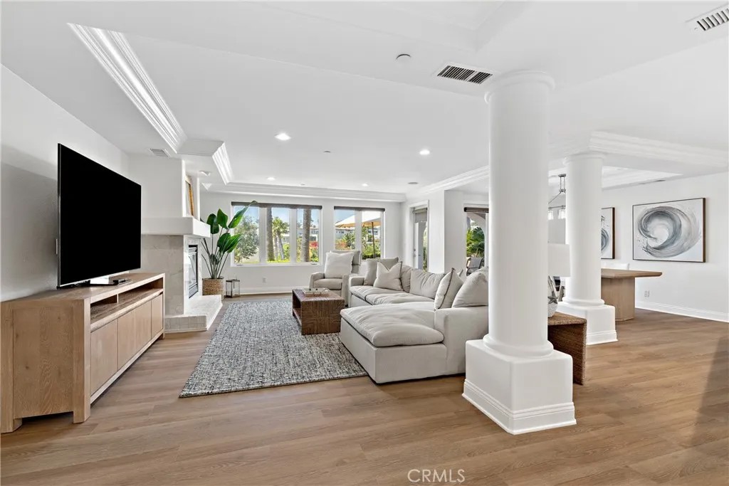 412 Arenoso Lane 104