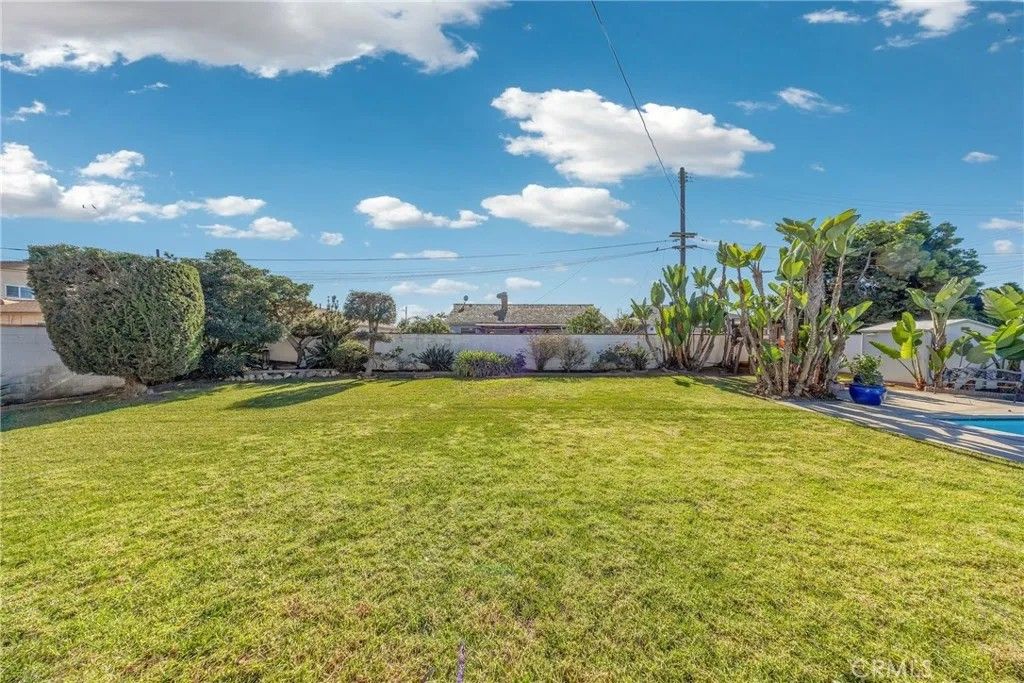 Photo of 3662 W 168th St, Torrance, CA 90504 (MLS # OC26010662)