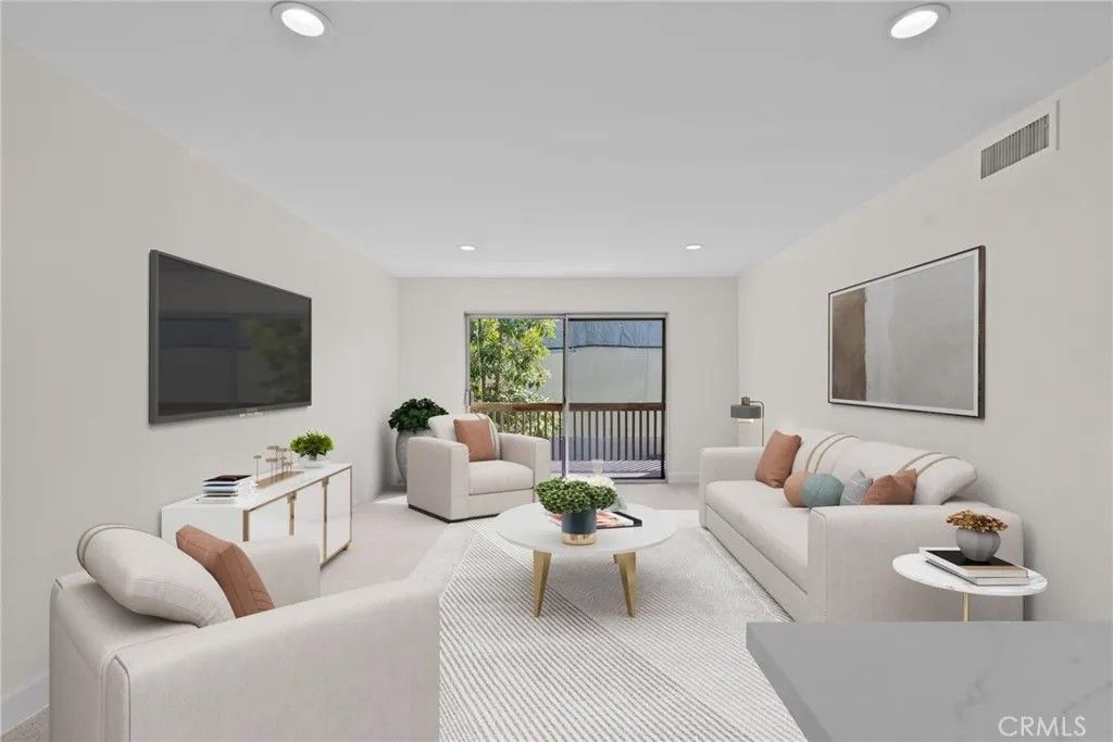 Photo of 23515 Lyons Ave, Valencia, CA 91355 (MLS # SR26034050)