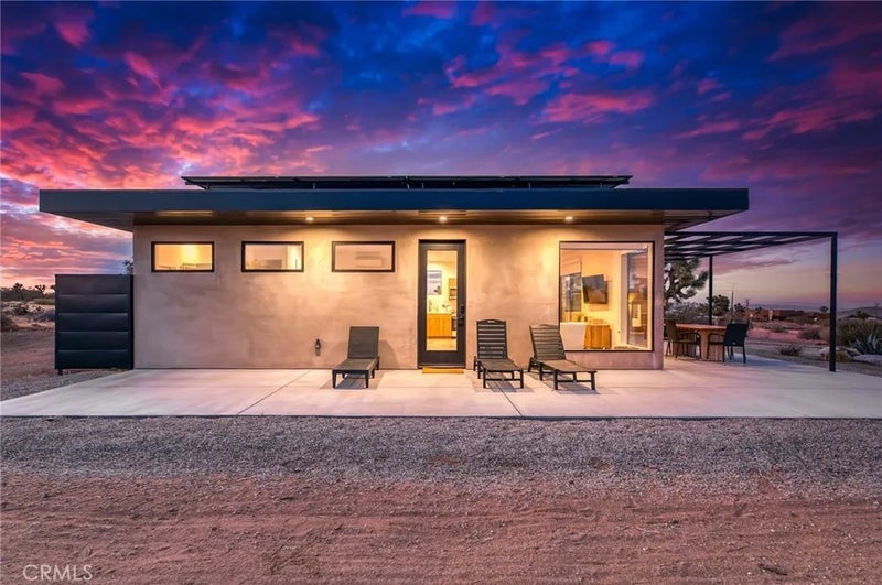3920 Warren Vista