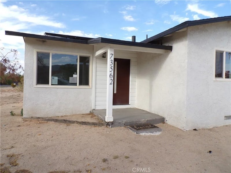 73562 Desert Trail