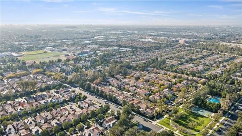 Tiny photo for 19 Inglenook, Irvine, CA 92602 (MLS # OC25275004)