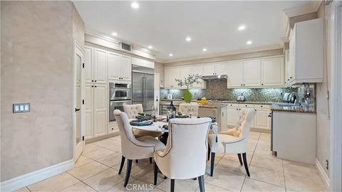 Tiny photo for 19 Inglenook, Irvine, CA 92602 (MLS # OC25275004)