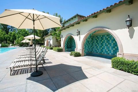 Tiny photo for 19 Inglenook, Irvine, CA 92602 (MLS # OC25275004)