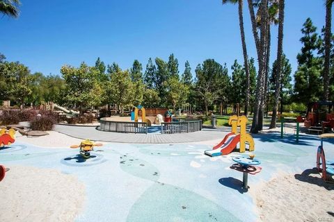 Tiny photo for 19 Inglenook, Irvine, CA 92602 (MLS # OC25275004)