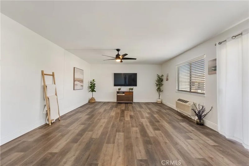 2389 Via Mariposa West 2A