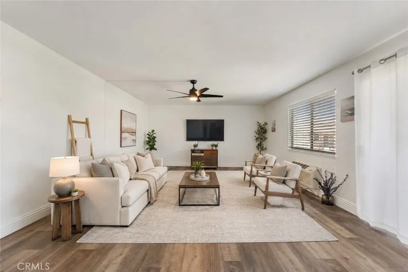 2389 Via Mariposa West 2A
