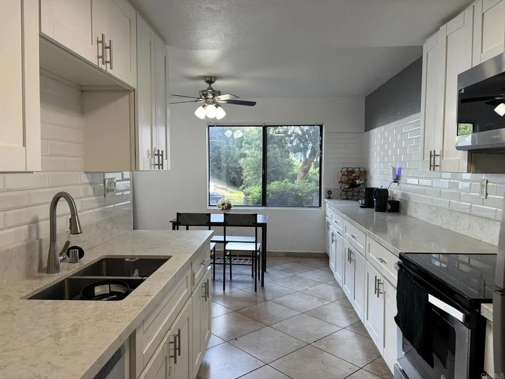 Photo of 1691 Melrose Ave #F, Chula Vista, CA 91911 (MLS # PTP2600551)