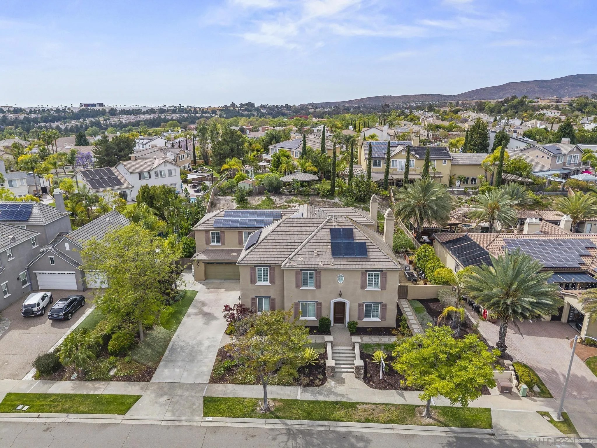 2827 Sutter Ridge Dr