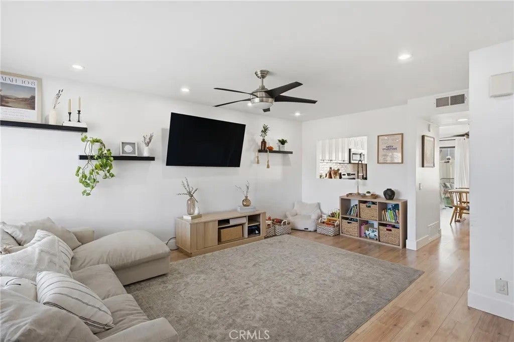 25885 Trabuco 266