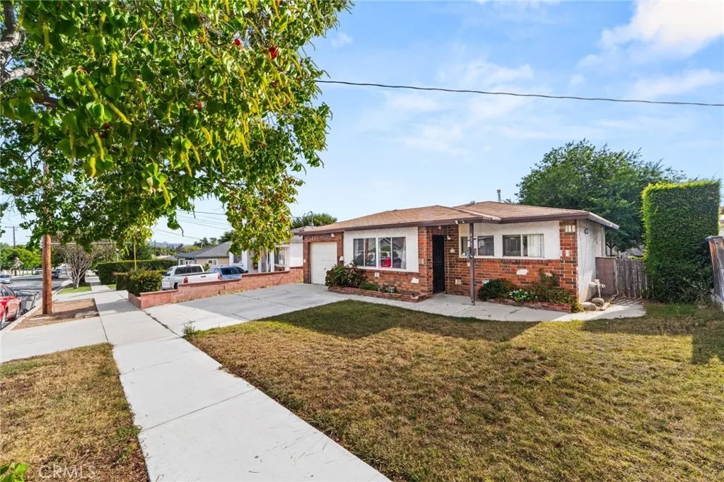 415 N Eucla