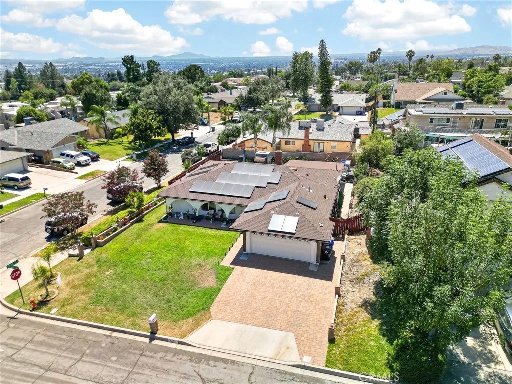 2322 Denair Avenue