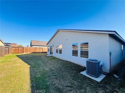 Tiny photo for 733 Veronica Court, Merced, CA 95341 (MLS # MC25246672)