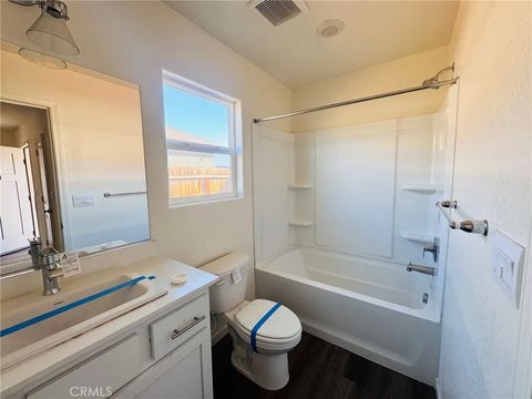 Tiny photo for 733 Veronica Court, Merced, CA 95341 (MLS # MC25246672)