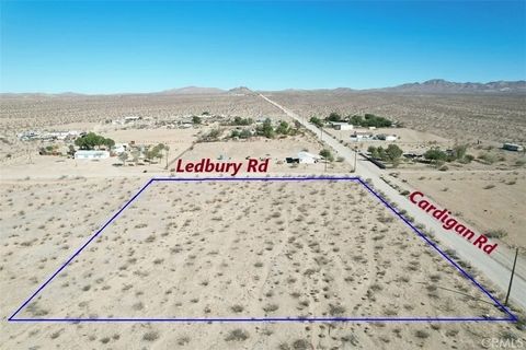 14 Ledbury Rd Oro Grande CA 92368