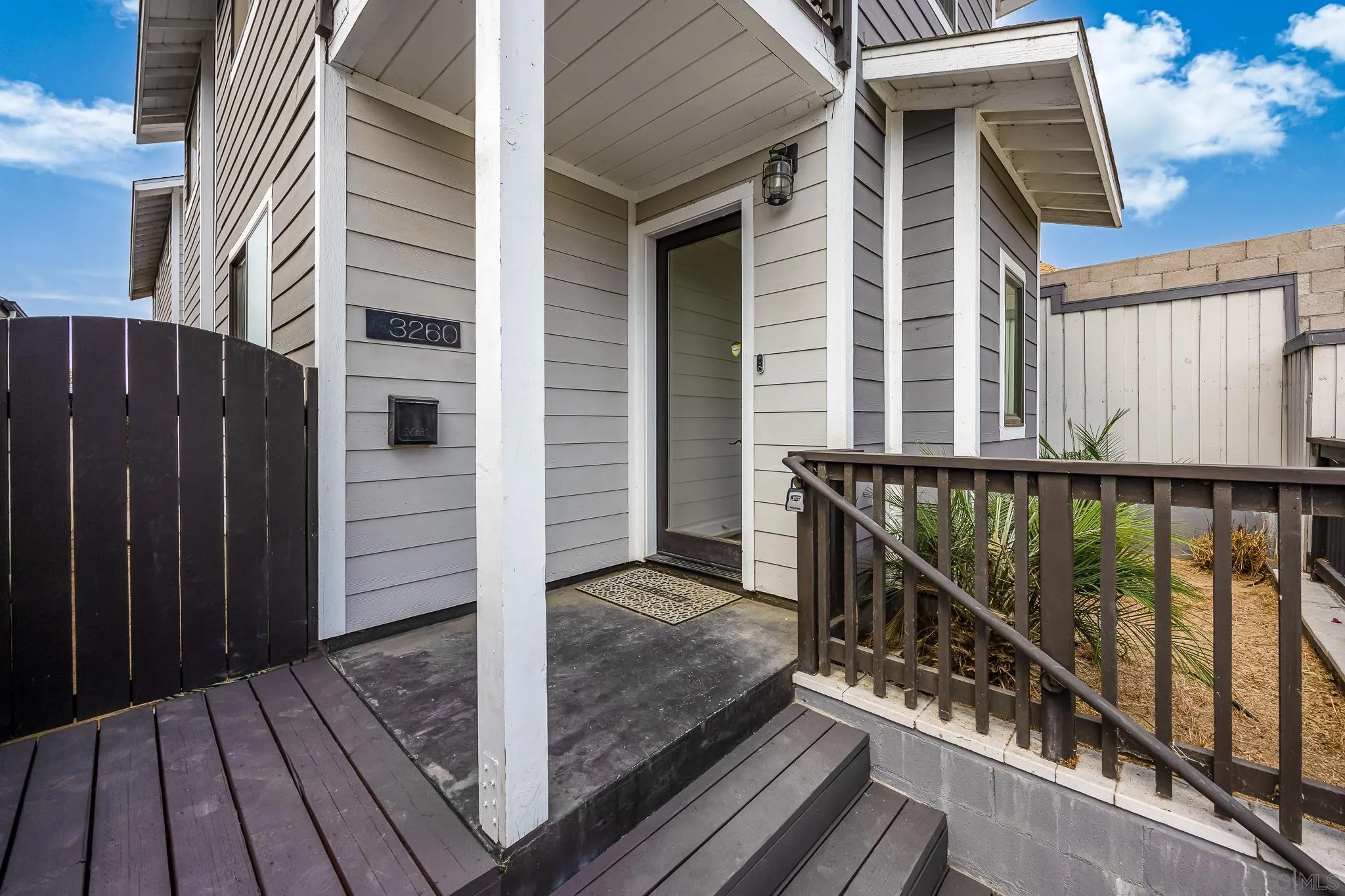 3260 Broadway