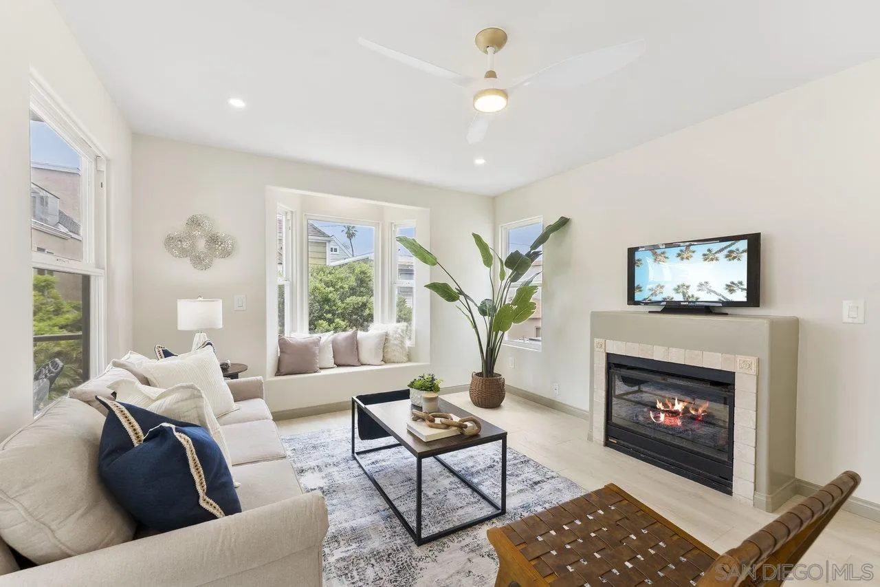 735 Yarmouth Court