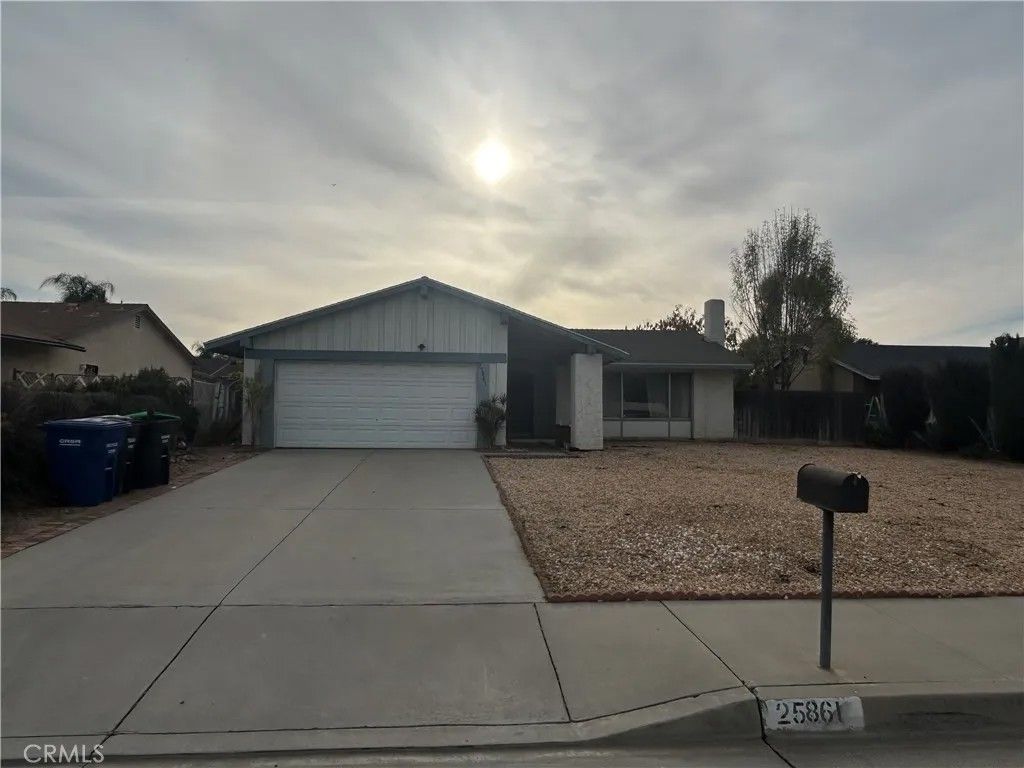 Photo of 25861 Amapolas St, Loma Linda, CA 92354 (MLS # IV25280781)