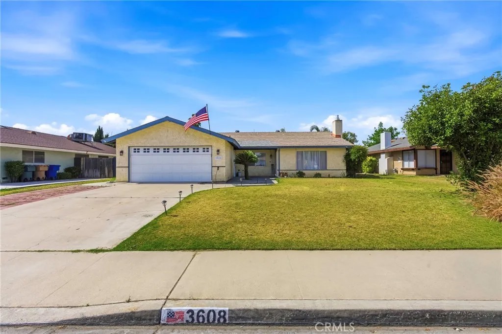 3608 S Half Moon