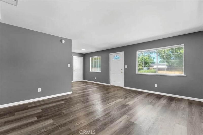 695 Walton Drive
