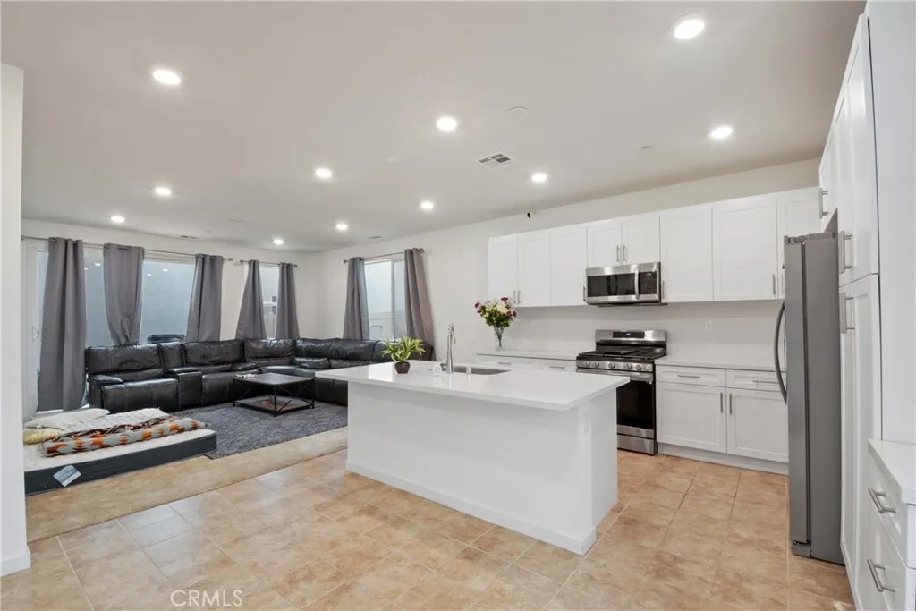3677 S Nexa Paseo