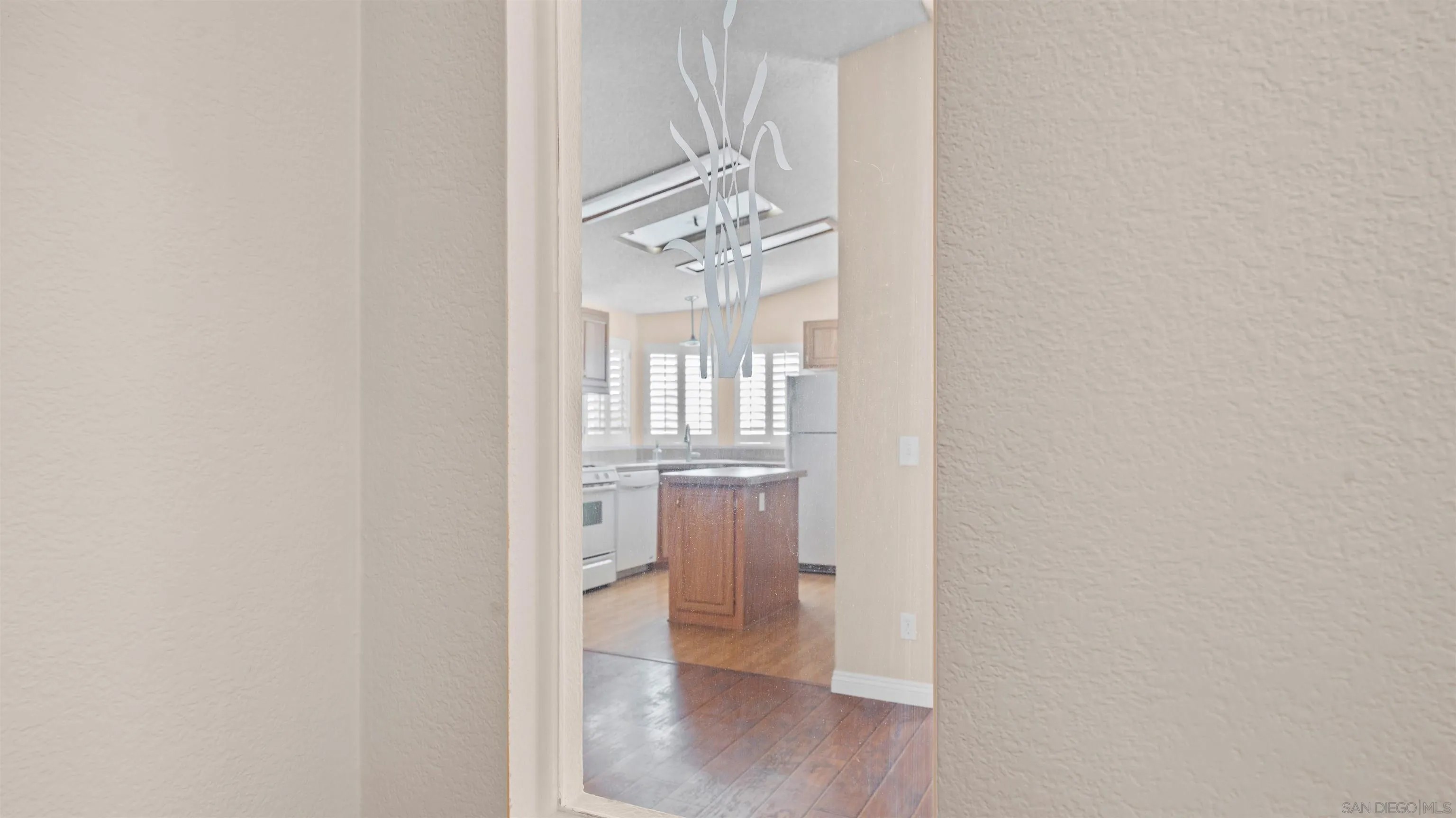 6460 Convoy Court 133