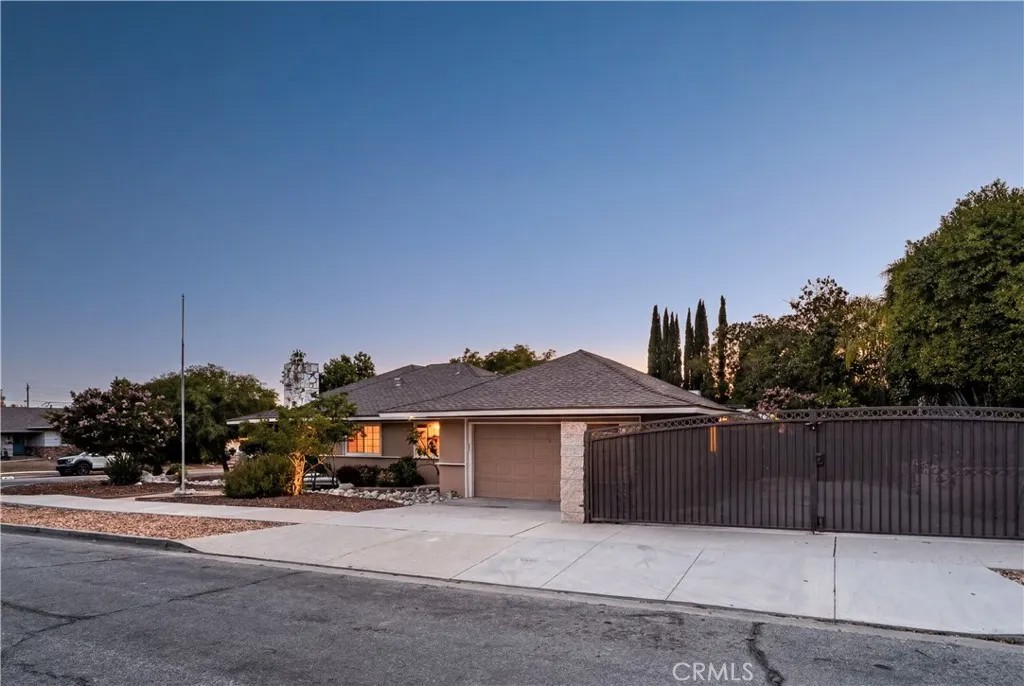 909 Reed Drive