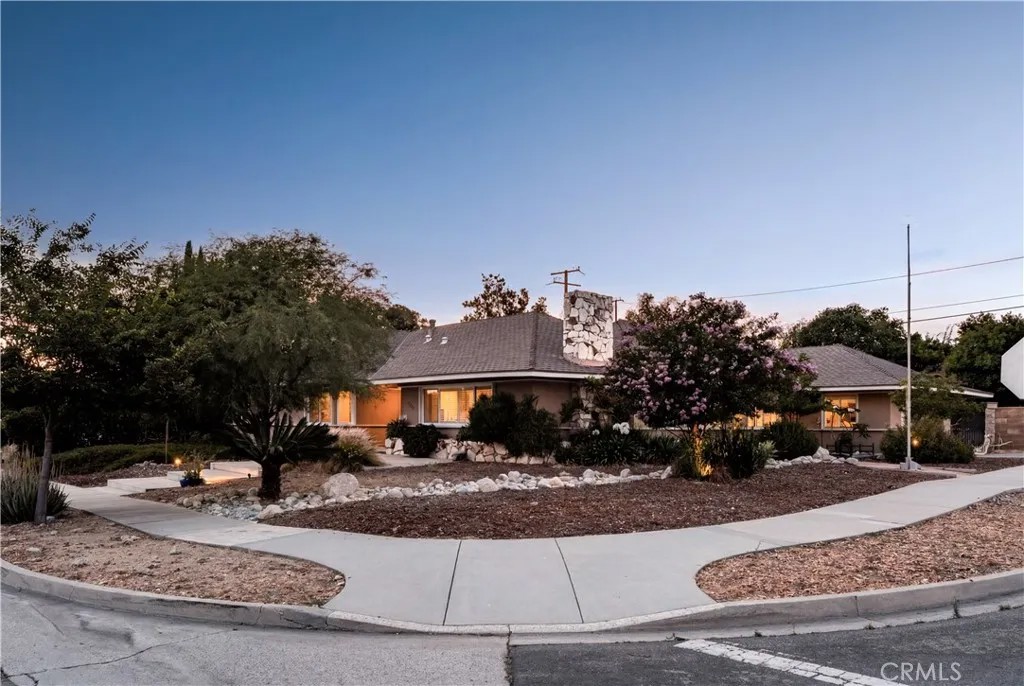 909 Reed Drive