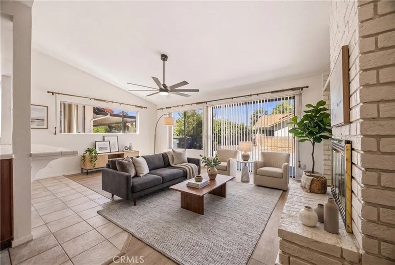 2234 Redwood Drive